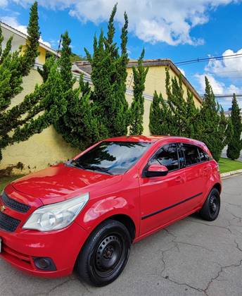 CHEVROLET AGILE 1.4 MPFI LT 8V FLEX 4P MANUAL CHEVROLET AGILE 1.4 MPFI LT 8V FLEX 4P MANUAL